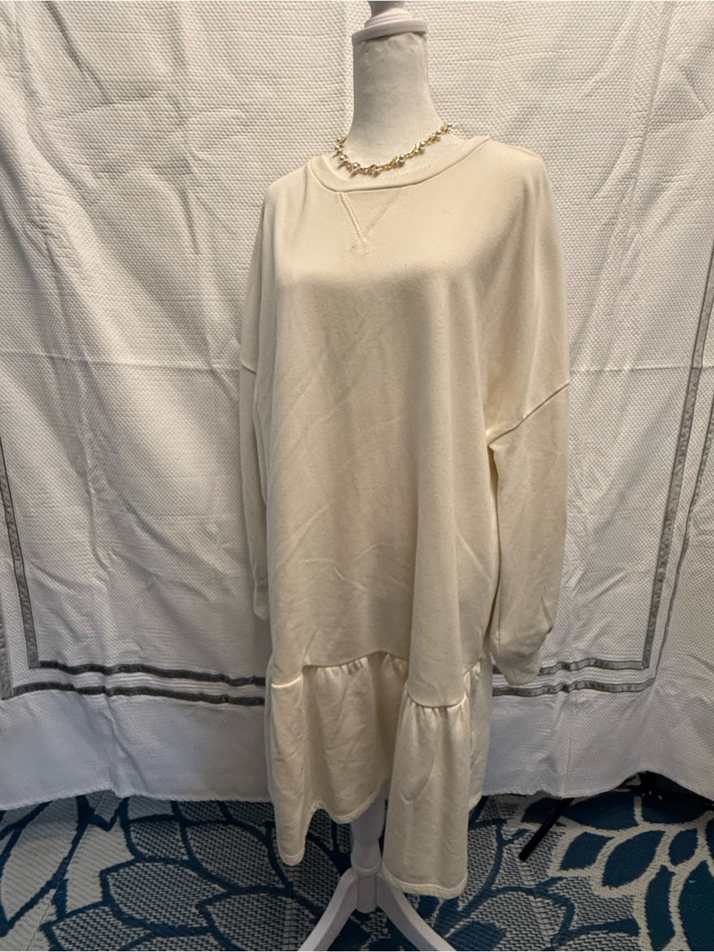 Express Cream Oversized Long-Sleeve Drop-Waist Dress.